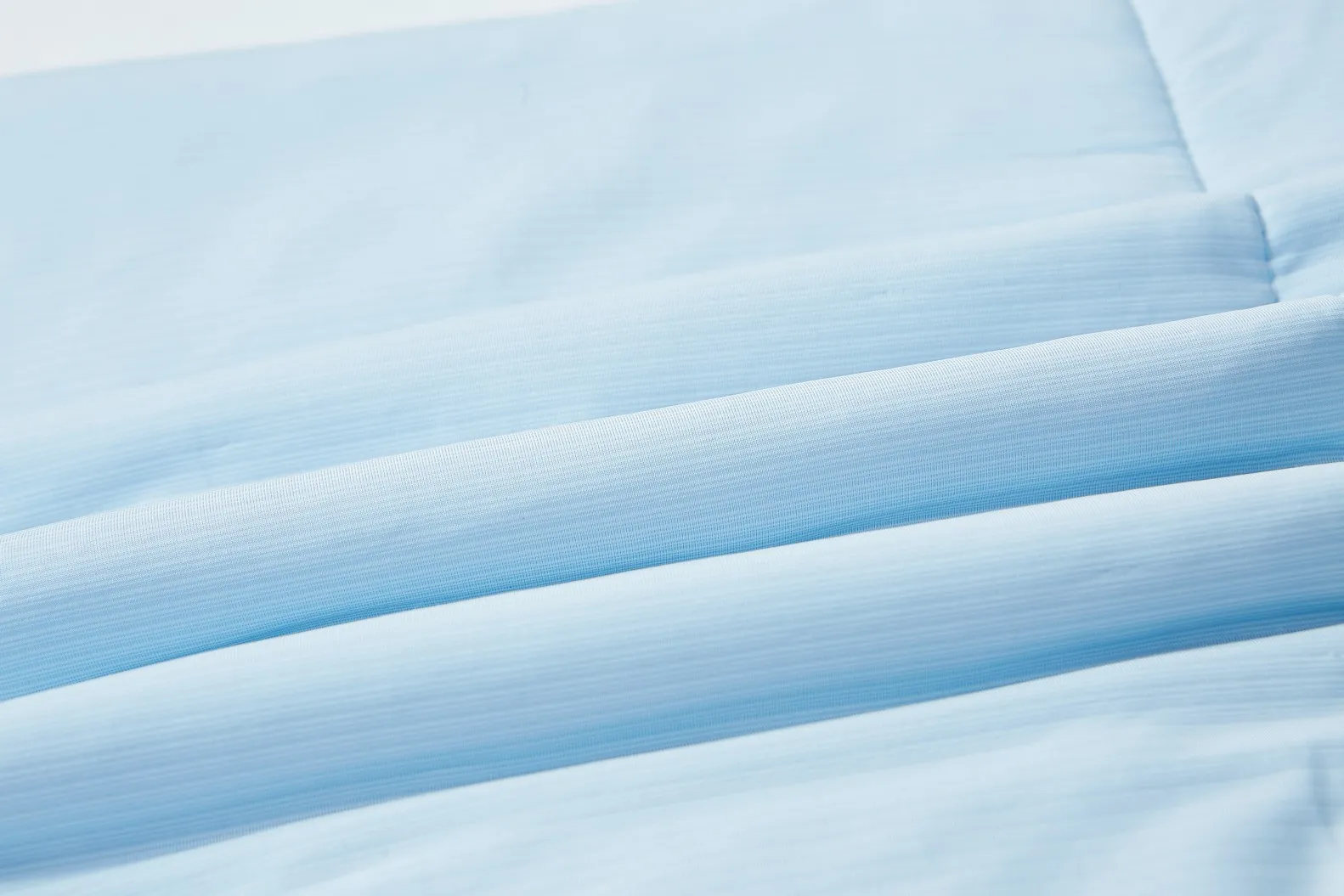 Cooling Summer Comforter - Image 3